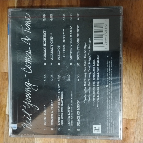 Neil Young | Comes A Time & Live at Massey Hall 1971 2-CD Bundle | NWT - Picture 3 of 5